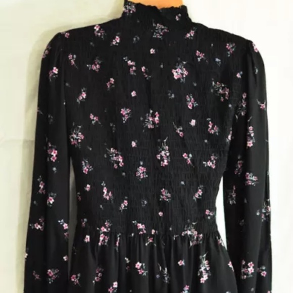 Wild fable black fitted dress large - Picture 2 of 3